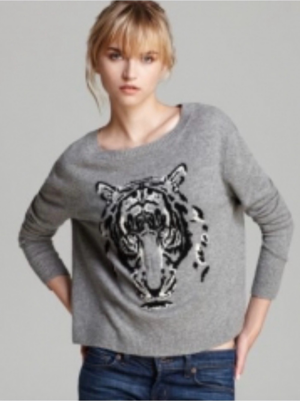 Autumn Cashmere Gray Crew Neck Sweater with Tiger Design LG